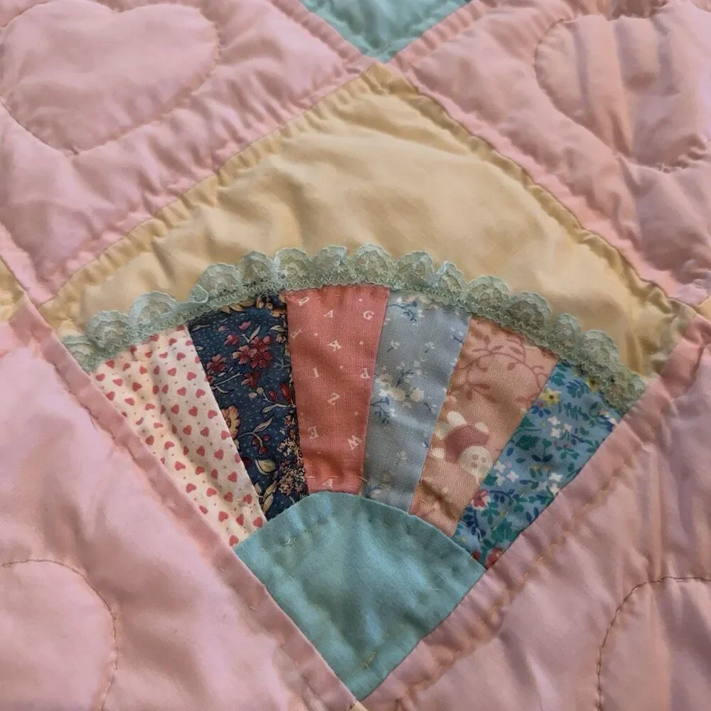 Handmade Pink & Blue Baby Fan Quilt Hearts Triangle Edges 48x39” Nursery Toddler